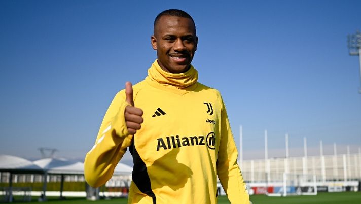TURIN, ITALY - JANUARY 24: Tiago Djalo of Juventus during a training session at JTC on January 24, 2024 in Turin, Italy. (Photo by Daniele Badolato - Juventus FC/Juventus FC via Getty Images) Convocati, tutte le decisione LIVE: out Koopmeiners e Zielinski, la scelta su Djalò - immagine 1