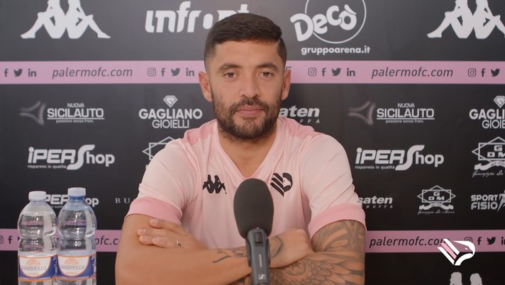 LIVE Ritiro Palermo, la conferenza stampa di Francesco De Rose: segui la diretta LIVE Ritiro Palermo, la conferenza stampa di Francesco De Rose: segui la diretta