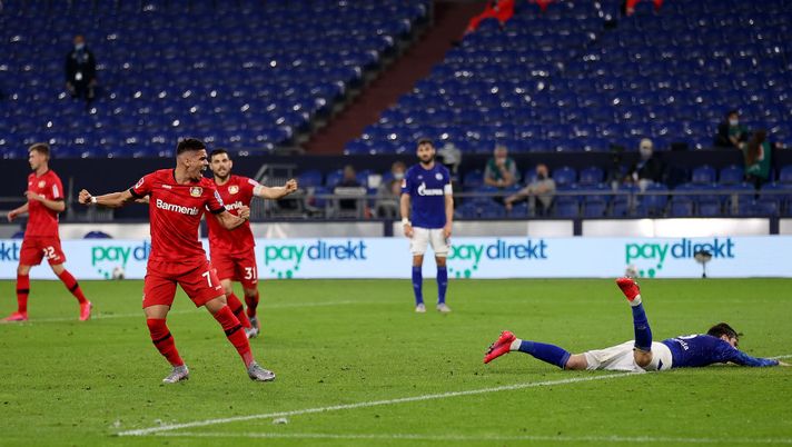 GELSENKIRCHEN, GERMANY - JUNE 14: Paulinho #7 of Leverkusen celebrates after he scores the equalizing goal during the Bundesliga match between FC Schalke 04 and Bayer 04 Leverkusen at Veltins-Arena on June 14, 2020 in Gelsenkirchen, Germany. (Photo by Lars Baron/Getty Images) GELSENKIRCHEN, GERMANY - JUNE 14: Paulinho #7 of Leverkusen celebrates after he scores the equalizing goal during the Bundesliga match between FC Schalke 04 and Bayer 04 Leverkusen at Veltins-Arena on June 14, 2020 in Gelsenkirchen, Germany. (Photo by Lars Baron/Getty Images)