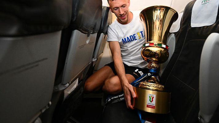 Inter, mosse post Perisic: “Occhi su Kostic e Cambiaso, ma c’è un altro nome dalla Serie A” - immagine 1