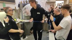 I giocatori del Napoli Basket in versione pizzaioli: show “Al 22” alla Pignasecca