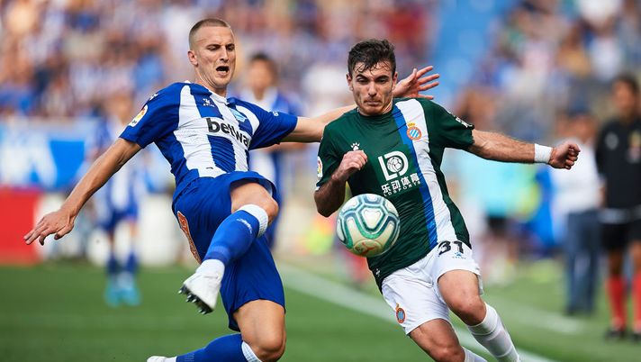 Rodrigo Ely, ex difensore del Milan, ora all'Alaves (credits Getty Images) 