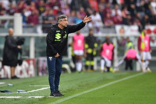 TURIN, ITALY - JUNE 03: Torino FC head coach Ivan Juric issues instructions during the Serie A match between Torino FC and FC Internazionale at Stadio Olimpico di Torino on June 3, 2023 in Turin, Italy. (Photo by Valerio Pennicino/Getty Images) Inzaghi onora il campionato, Juric si arrende ma le prova davvero tutte- immagine 2