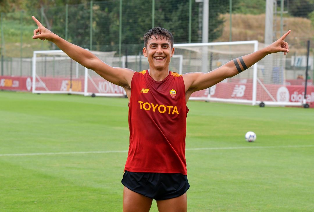 La Roma lavora sotto il sole di Trigoria – FOTO GALLERY - immagine 4