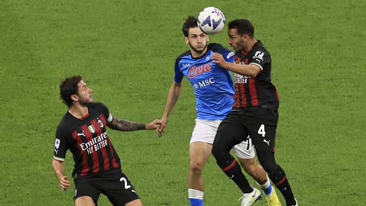 Calabria Bennacer Milan Napoli