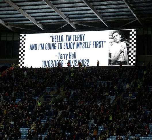 In memoria di Terry Hall, il Coventry onora il suo grande tifoso- immagine 2