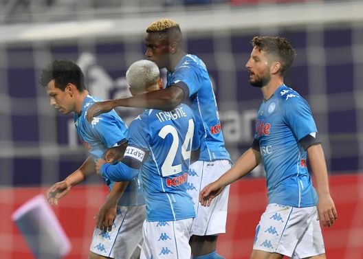 BOLOGNA, ITALY - NOVEMBER 08: Vìctor Osimhen of Napoli celebrates after scoring the first goal of Napoli during the Serie A match between Bologna FC and SSC Napoli at Stadio Renato Dall'Ara on November 08, 2020 in Bologna, Italy. (Photo by SSC NAPOLI/SSC NAPOLI via Getty Images) BOLOGNA, ITALY - NOVEMBER 08: Vìctor Osimhen of Napoli celebrates after scoring the first goal of Napoli during the Serie A match between Bologna FC and SSC Napoli at Stadio Renato Dall'Ara on November 08, 2020 in Bologna, Italy. (Photo by SSC NAPOLI/SSC NAPOLI via Getty Images)