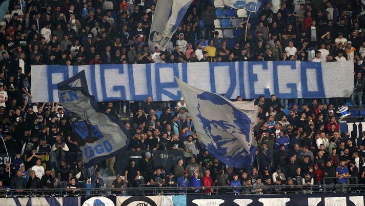 FOTO Napoli-Milan, L’invito Della Curva B A Presentarsi Con Una Sciarpa ...