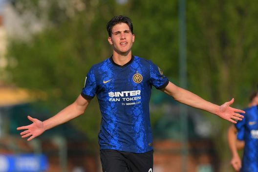 FCIN1908 / Ecco la prima richiesta per il gioiello Casadei. E l’Inter apprezza l’asse- immagine 2