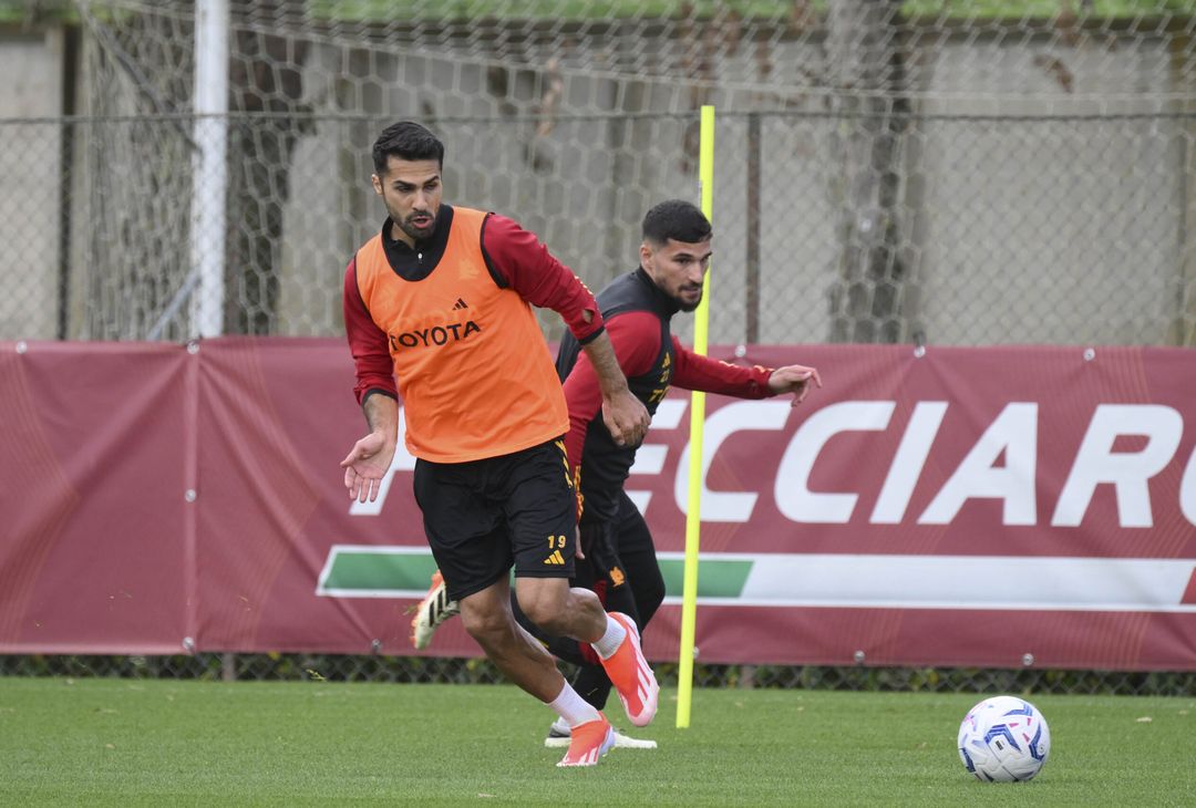 Roma, la ripresa degli allenamenti in vista del derby – FOTOGALLERY - immagine 17