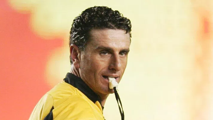 L’ex arbitro De Santis: “Magari avessimo avuto il VAR ai nostri tempi. Facevo pochi errori ma…” - immagine 1