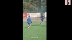 VIDEO Cassano, l’ex Milan e Inter con con i bimbi dell’Entella. E fa un assist a…