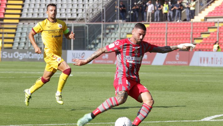Foto Raffaele Rastelli/ LaPresse
Sport Calcio
12/09/2021 Cremona
Cremonese vs Cittadella
Lega BKT 2021/2022 - Stadio Zini
Nella foto:
Cristian Buonaiuto Gol
Photo Raffaele Rastelli/ LaPresse
12/09/2021 Cremona
Italian sport soccer
Cremonese vs Cittadella League BKT 2021/2022 - Zini stadium
In the pic: Cristian Buonaiuto Goal Foto Raffaele Rastelli/ LaPresse
Sport Calcio
12/09/2021 Cremona
Cremonese vs Cittadella
Lega BKT 2021/2022 - Stadio Zini
Nella foto:
Cristian Buonaiuto Gol
Photo Raffaele Rastelli/ LaPresse
12/09/2021 Cremona
Italian sport soccer
Cremonese vs Cittadella League BKT 2021/2022 - Zini stadium
In the pic: Cristian Buonaiuto Goal