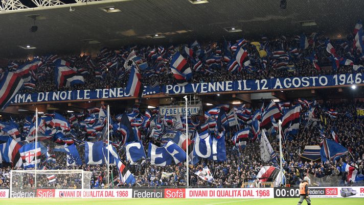 La Gradinata Sud, cuore del tifo della Sampdoria (credits: GETTY Images) La Gradinata Sud, cuore del tifo della Sampdoria (credits: GETTY Images)