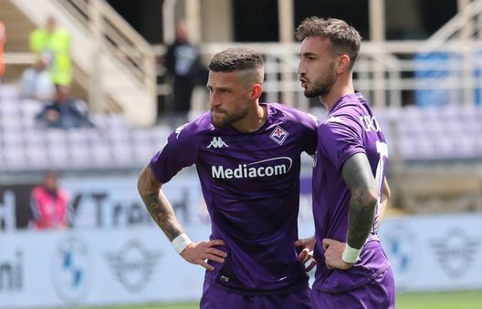 GERMOGLI PH: 14 MAGGIO 2023 FIRENZE STADIO ARTEMIO FRANCHI CAMPIONATO SERIE A FIORENTINA VS UDINESENELLA FOTO BIRAGHI E CASTROVILLI Castrovilli: “Invidio il sinistro di Biraghi. Lui fondamentale per noi”- immagine 2