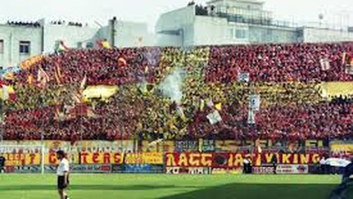 Serie C, verso il derby calabrese Reggina-Rende Serie C, verso il derby calabrese Reggina-Rende