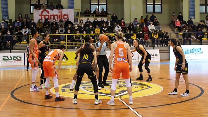 Lupe San Martino, via alla Final Eight di Coppa contro il super Famila Schio - immagine 1