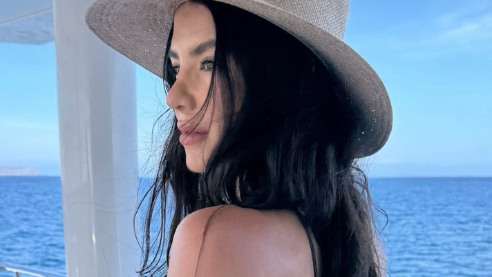 Sarah Kohan, fisico top! Scatto sensuale per l’ex lady Chicharito: lato B sexy - immagine 1