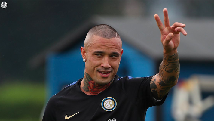 Inter, Sky: “Nainggolan lavora a parte: le novità verso Genoa e Barcellona” Inter, Sky: “Nainggolan lavora a parte: le novità verso Genoa e Barcellona” - immagine 1