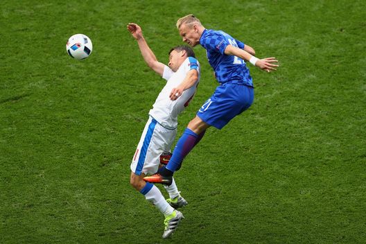 SAINT-ETIENNE, FRANCE - JUNE 17: David Lafata of Czech Republic loses out to a header from Domagoj Vida of Croatia during the UEFA EURO 2016 Group D match between Czech Republic and Croatia at Stade Geoffroy-Guichard on June 17, 2016 in Saint-Etienne, France. (Photo by Michael Steele/Getty Images) SAINT-ETIENNE, FRANCE - JUNE 17: David Lafata of Czech Republic loses out to a header from Domagoj Vida of Croatia during the UEFA EURO 2016 Group D match between Czech Republic and Croatia at Stade Geoffroy-Guichard on June 17, 2016 in Saint-Etienne, France. (Photo by Michael Steele/Getty Images)