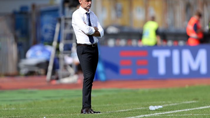 EMPOLI, ITALY - OCTOBER 02: Giovanni Martusciello head coach of Empoli FC looks on during the Serie A match between Empoli FC and Juventus FC at Stadio Carlo Castellani on October 2, 2016 in Empoli, Italy. (Photo by Gabriele Maltinti/Getty Images) EMPOLI, ITALY - OCTOBER 02: Giovanni Martusciello head coach of Empoli FC looks on during the Serie A match between Empoli FC and Juventus FC at Stadio Carlo Castellani on October 2, 2016 in Empoli, Italy. (Photo by Gabriele Maltinti/Getty Images)