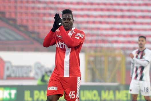 Balotelli (Twitter Monza) Balotelli (Twitter Monza)