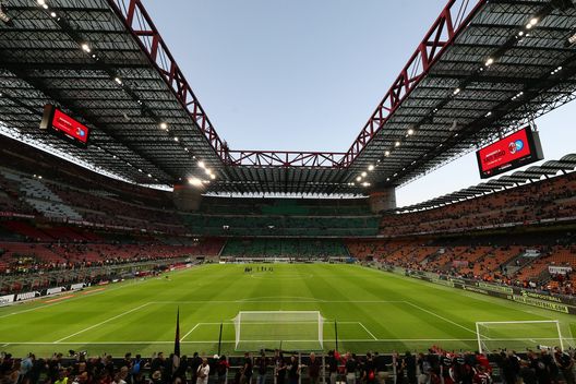 (Getty Images) Milan, Massara: “Leao è più offensivo di Krunic, con lui avremo più equilibrio”- immagine 2