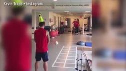 VIDEO / Cavani e Verratti in palestra danno vita a una curiosa sfida