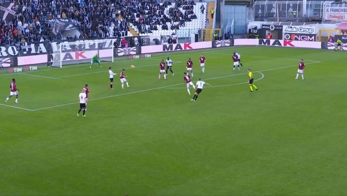 Spezia-Torino 1-0, l’analisi del gol: una punizione buttata condanna i granata- immagine 9