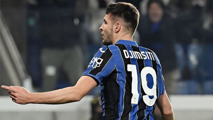 Atalanta's Albanian defender Berat Djimsiti celebrates scoring his team's first goal during the UEFA Europa League play-off football match between Atalanta and Olympiakos on February 17, 2022 at the Gewiss Stadium in Bergamo. (Photo by Filippo MONTEFORTE / AFP) (Photo by FILIPPO MONTEFORTE/AFP via Getty Images) FLASH – Atalanta, tegola Djimsiti: è lungo stop! Zapata scalpita, Toloi e Demiral… - immagine 1