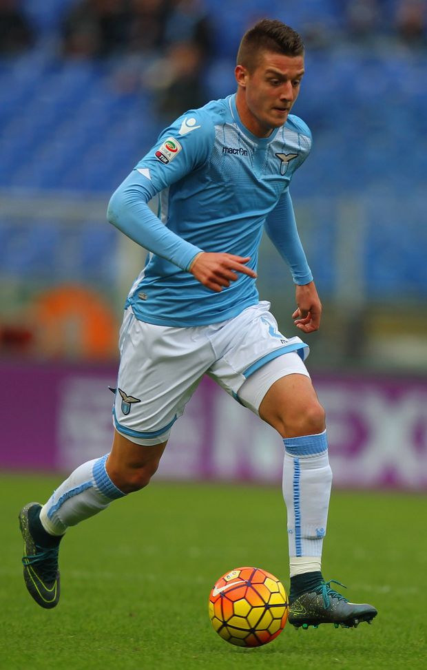 ROME, ITALY - NOVEMBER 22: Sergej Milinkovic-Savic of SS Lazio in action during the Serie A match between SS Lazio and US Citta di Palermo at Stadio Olimpico on November 22, 2015 in Rome, Italy. (Photo by Paolo Bruno/Getty Images) ROME, ITALY - NOVEMBER 22: Sergej Milinkovic-Savic of SS Lazio in action during the Serie A match between SS Lazio and US Citta di Palermo at Stadio Olimpico on November 22, 2015 in Rome, Italy. (Photo by Paolo Bruno/Getty Images)