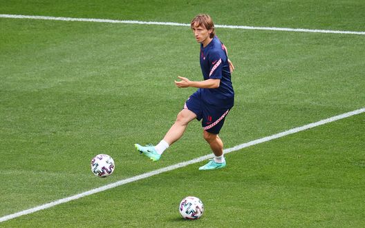 Modric (getty images) Modric (getty images)