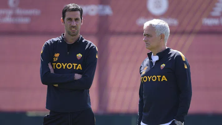 Roma, disavventura per il vice di Mou: Foti trova l’auto senza portiere! - immagine 1