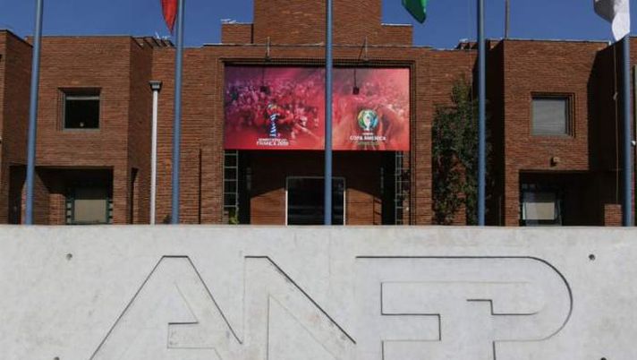 Tensioni politiche e sociali in Cile: campionato ancora fermo Tensioni politiche e sociali in Cile: campionato ancora fermo