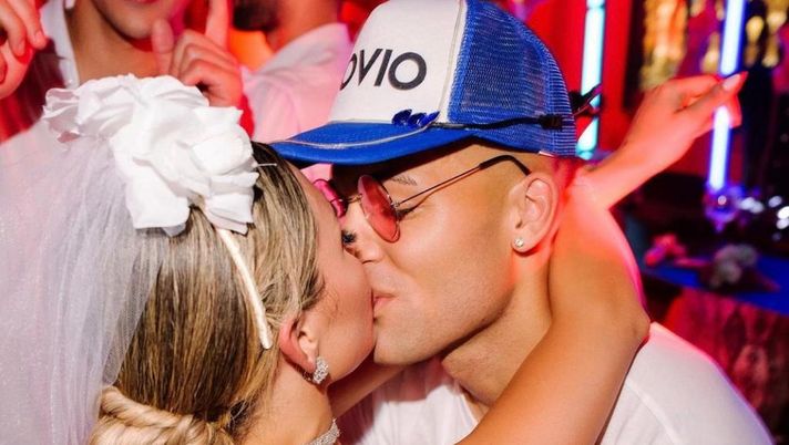 La festa non è ancora finita, l’annuncio della moglie di Lautaro: “Ci sposiamo anche…” - immagine 1