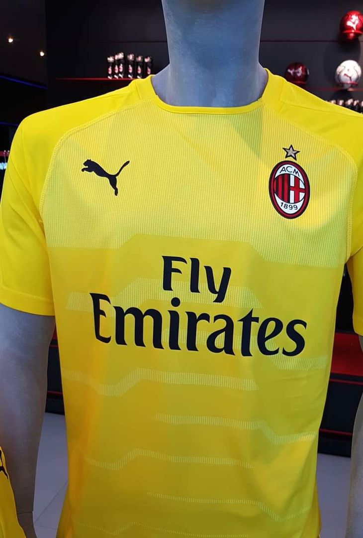 GALLERY PM – Milan-PUMA, i primi scatti della nuova maglia - immagine 12