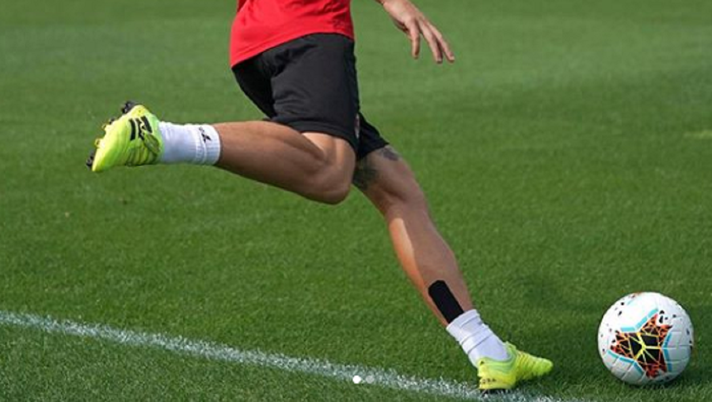 Andrea Conti, terzino del Milan (credits: acmilan.com)