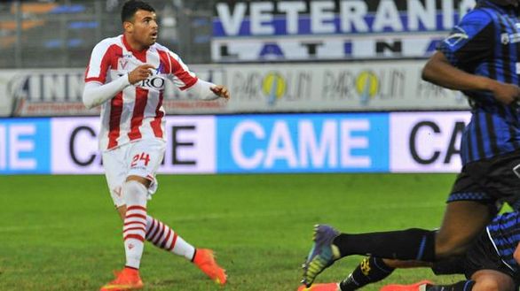Andrea Petagna, attaccante rossonero l'anno scorso al Vicenza - fonte: ilgiornaledivicenza.it Andrea Petagna, attaccante rossonero l'anno scorso al Vicenza - fonte: ilgiornaledivicenza.it