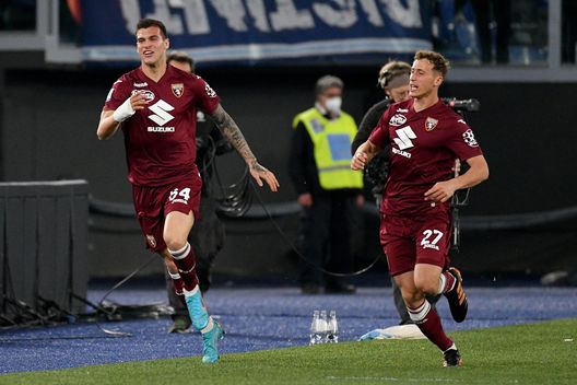 ROME, ITALY - APRIL 16: Pietro Pellegri of Torino FC celebrates the opening goal with his team mates during the Serie A match between SS Lazio and Torino FC at Stadio Olimpico on April 16, 2022 in Rome, Italy. (Photo by Marco Rosi - SS Lazio/Getty Images) Calciomercato, il punto sui riscatti: la priorità è Praet, Pjaca verso l’addio- immagine 3