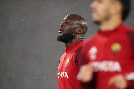 Europa League, Lukaku risponde a Paixao: pari Roma in casa del Feyenoord- immagine 2