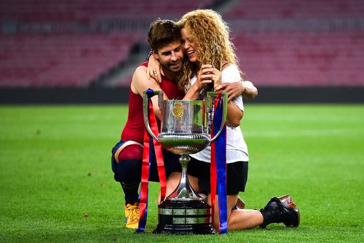 La coppia è insieme da molti anni In Spagna sono sicuri: “Shakira ha scoperto Piqué con un’altra, si separeranno”- immagine 2