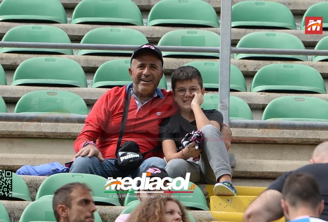 FOTOTIFO Palermo-Pisa 3-3, i tifosi allo Stadio “Renzo Barbera” (Gallery) - immagine 36