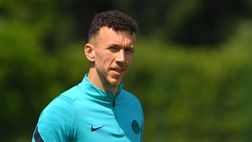 Relax sulle montagne russe: Perisic al parco divertimenti con i figli