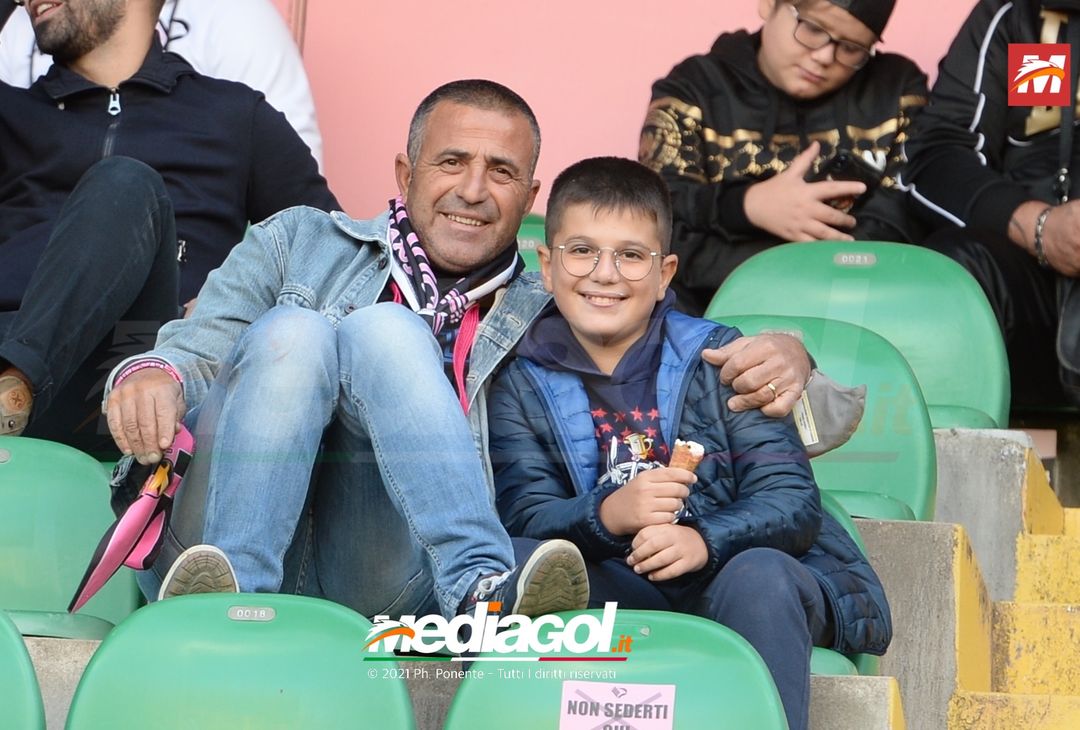 FOTO, i tifosi allo stadio per Palermo – Foggia 3-0 (Gallery) - immagine 44
