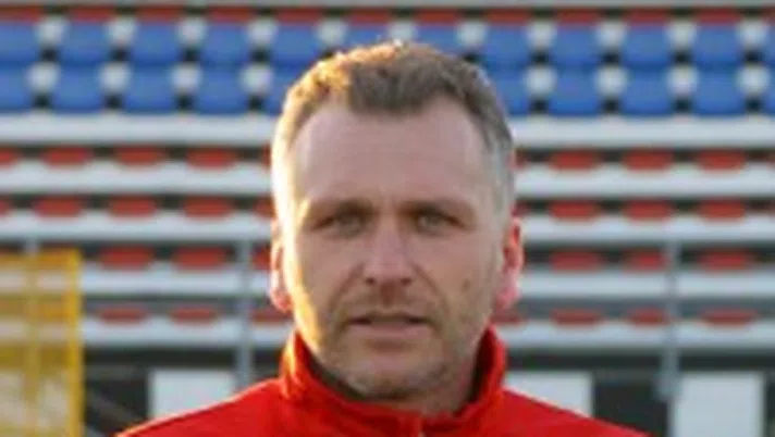 Mister Cunico, squalificato