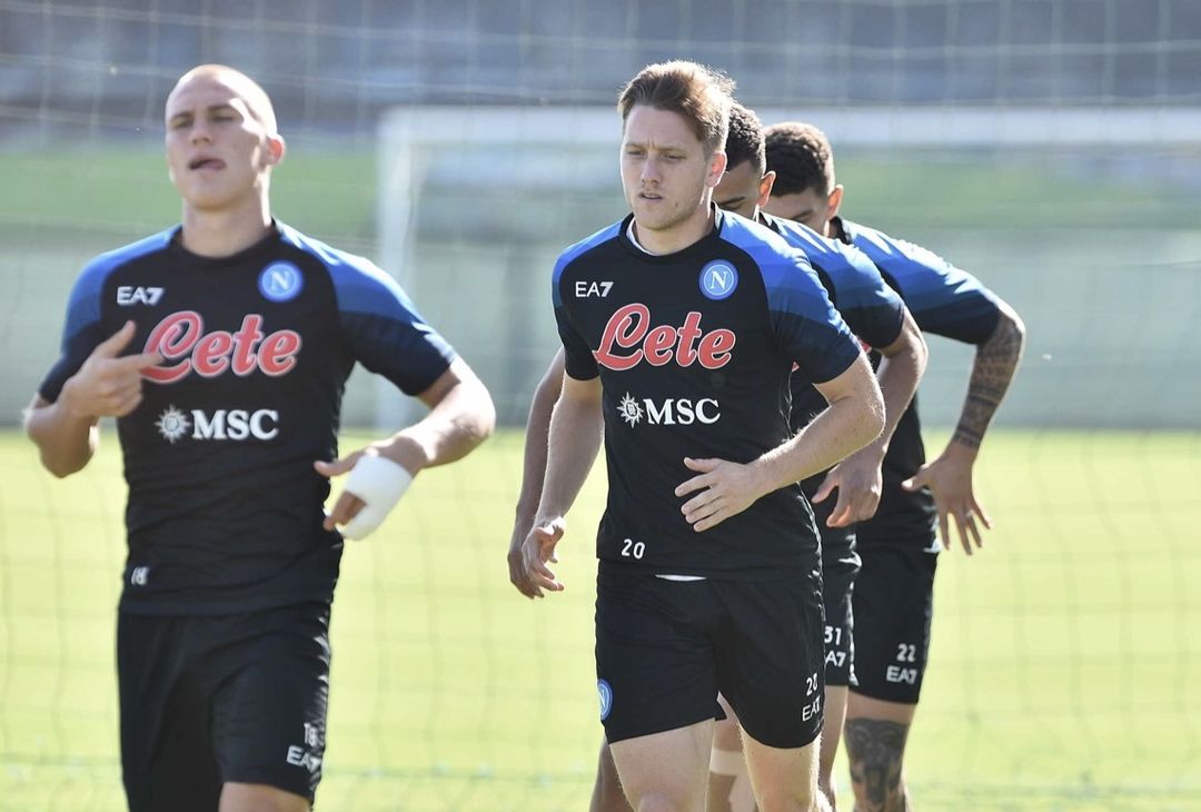 FOTO Gli scatti dell’allenamento  del Napoli in vista della sfida contro il Sassuolo - immagine 2