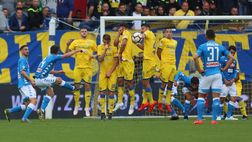 Serie A, tutto facile per il Napoli: Mertens e Younes stendono il Frosinone
