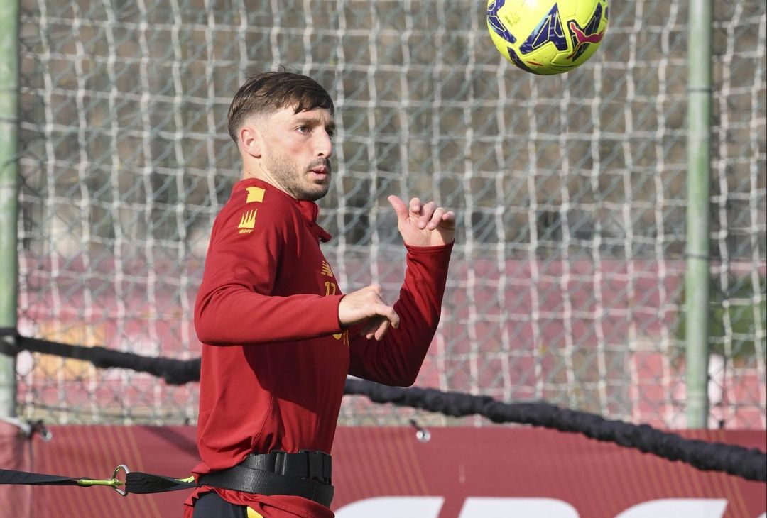 Roma, allenamento a Trigoria dopo la vittoria contro il Bologna – FOTO GALLERY - immagine 9
