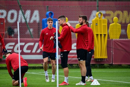 Getty Images Mourinho: “Giocheremo per vincere”. A riposo Smalling, Mkhitaryan e Rui Patricio- immagine 2