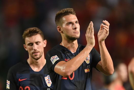 ELCHE, SPAIN - SEPTEMBER 11: Marko Pjaca of Croatia applauds fans after Croatia lost 6-0 to Spain in the UEFA Nations League A Group four match between Spain and Croatia at Estadio Manuel Martinez Valero on September 11, 2018 in Elche, Spain. (Photo by Denis Doyle/Getty Images) Pjaca: “Ho scelto Empoli per ritrovare la fiducia” - immagine 1